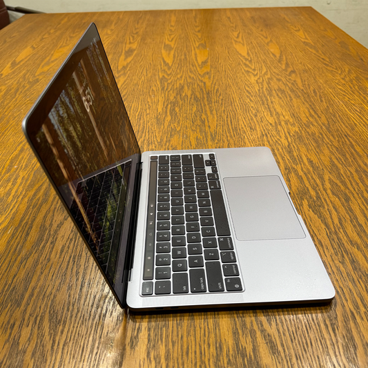 Apple MacBook Pro 2020 (Used) Apple M1 Chip 8GB RAM 256GB SSD 13.3" Inches Retina Display | 332 Cycles | Grey - Code: RNMB0047