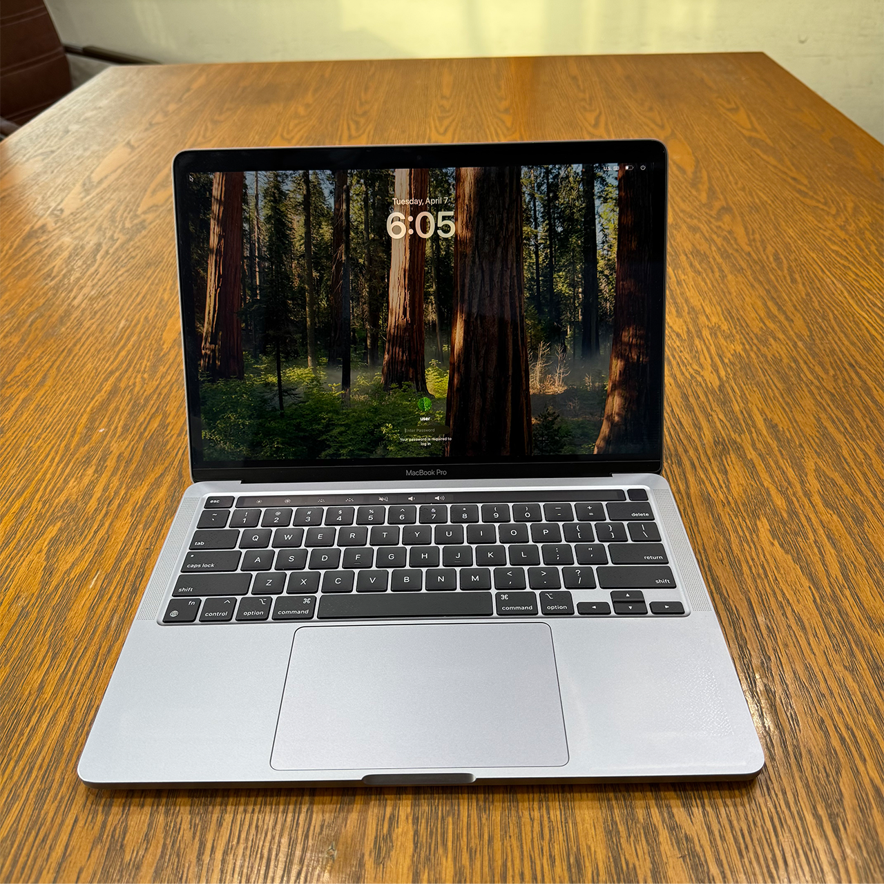 Apple MacBook Pro 2020 (Used) Apple M1 Chip 8GB RAM 256GB SSD 13.3" Inches Retina Display | 187 Cycles | Grey - Code: RNMB0039