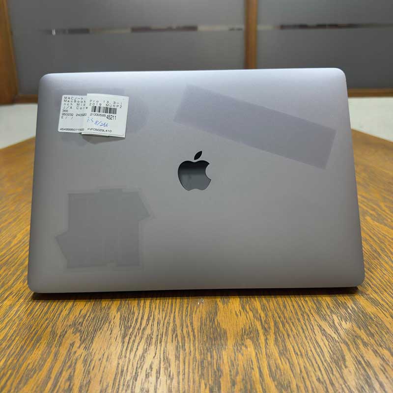 Apple MacBook Pro 2019 (Used) Intel Core i5 8GB RAM 256GB SSD 13.3" Inches Retina Display | 532 Cycles | Space Grey - Code: RNMB0020