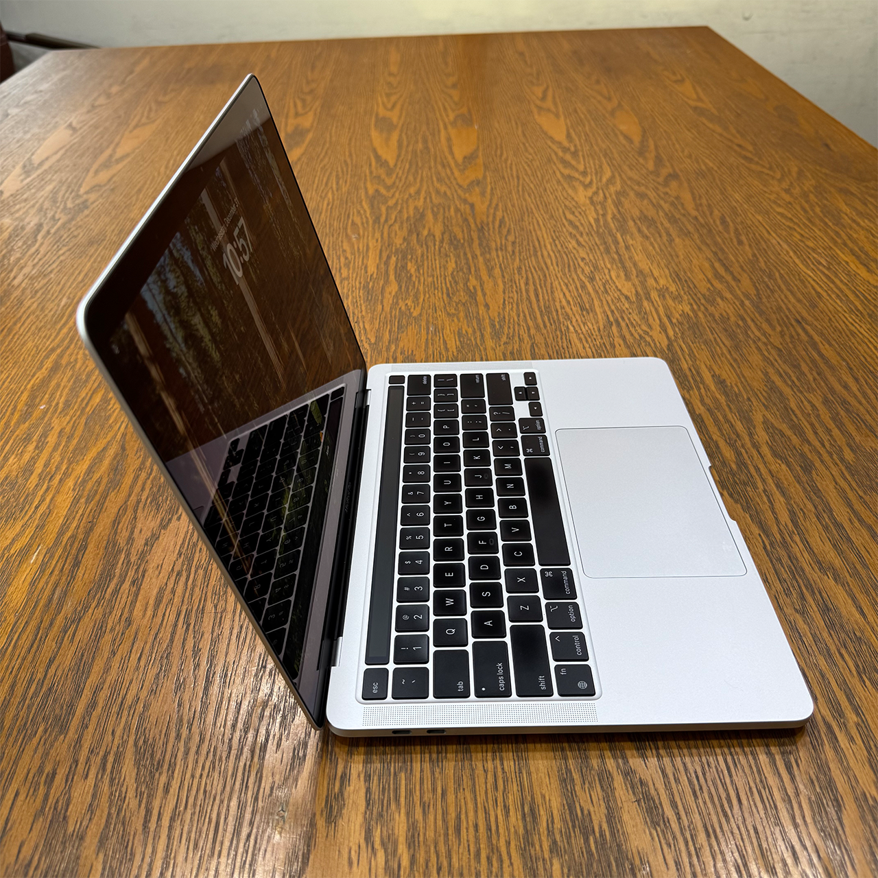 Apple MacBook Pro 2020 (Used) Apple M1 Chip 8GB RAM 512GB SSD 13.3" Inches Retina Display | 163 Cycles | Silver - Code: RNMB0042