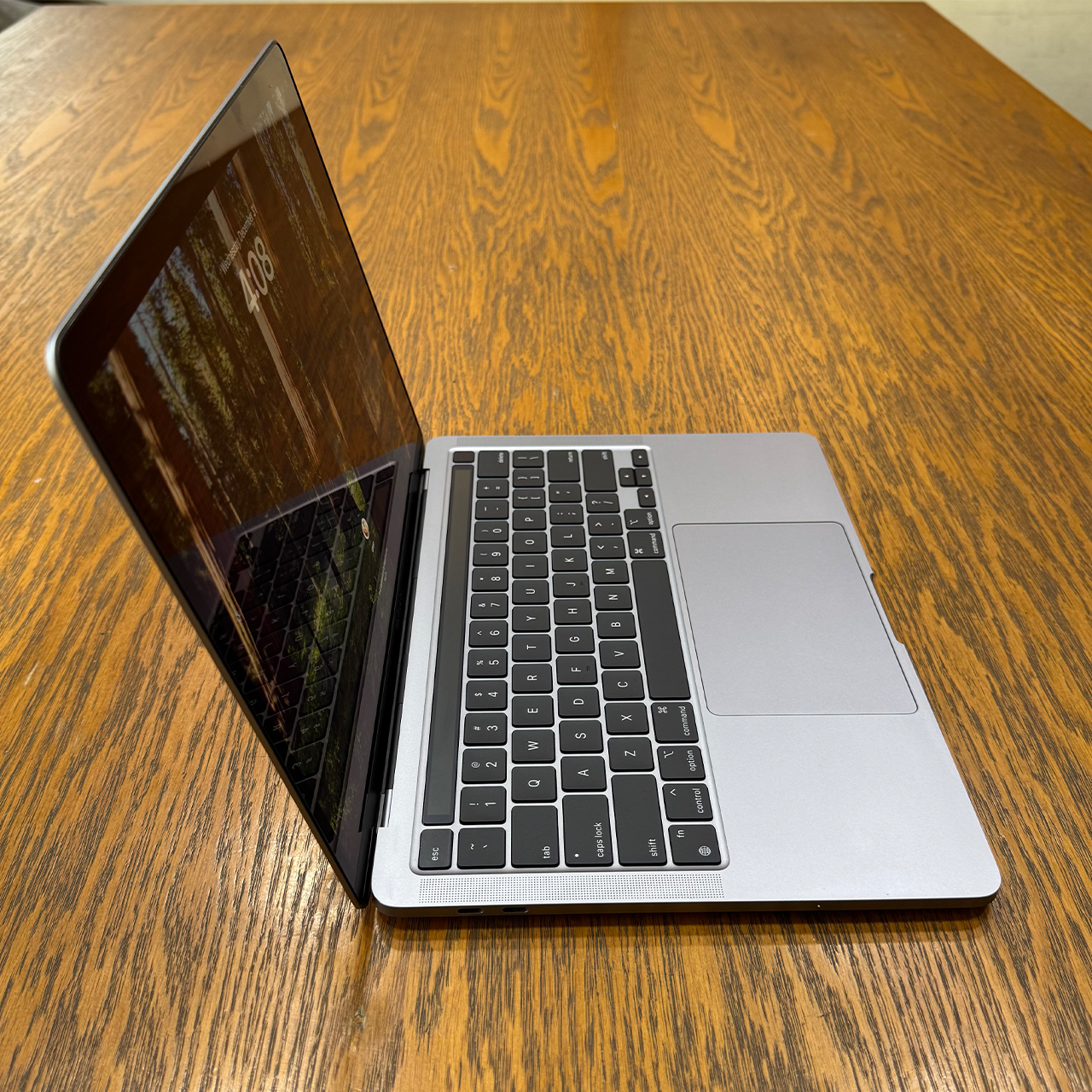 Apple MacBook Pro 2020 (Used) Apple M1 Chip 8GB RAM 256GB SSD 13.3" Inches Retina Display | 133 Cycles | Grey - Code: RNMB0043