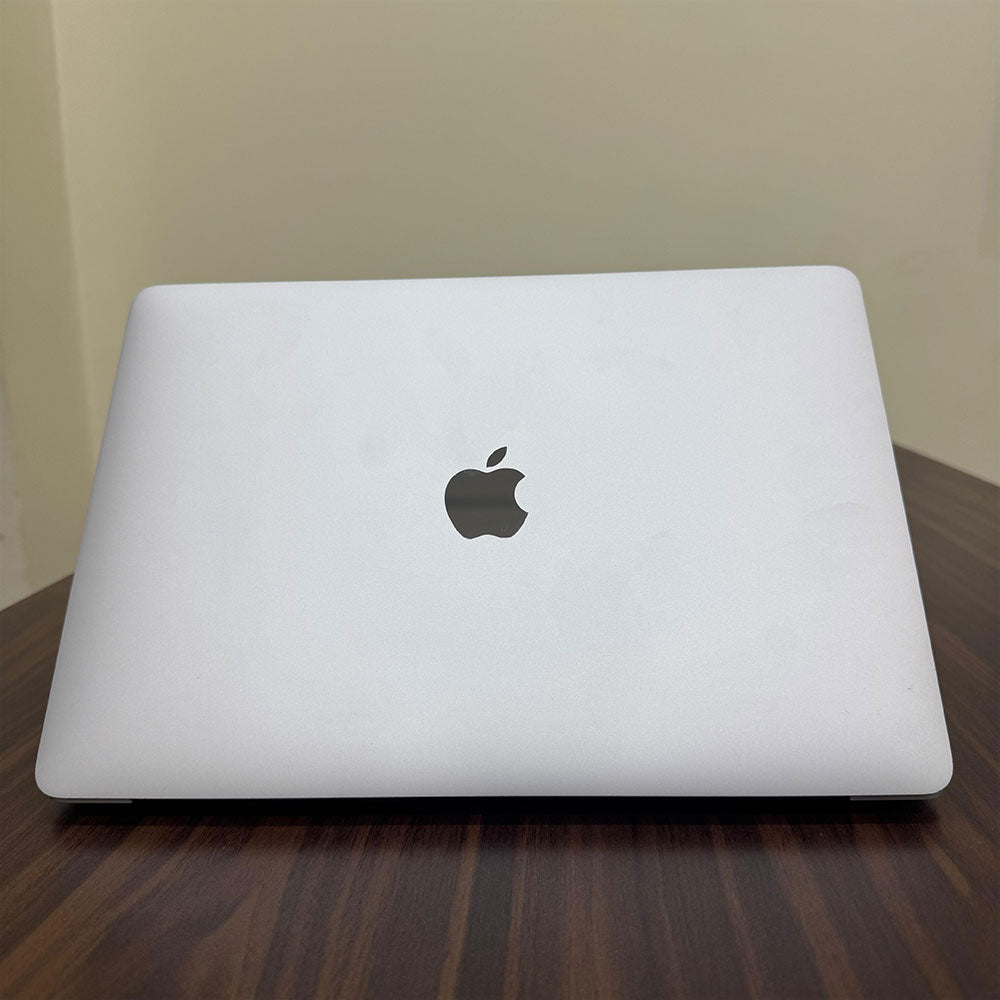 Apple MacBook Air 2018 (Used) Intel Core i5 8GB RAM 256GB SSD 13.3" Inches Retina Display | 929 Cycles | Silver - Code: RNMB0012