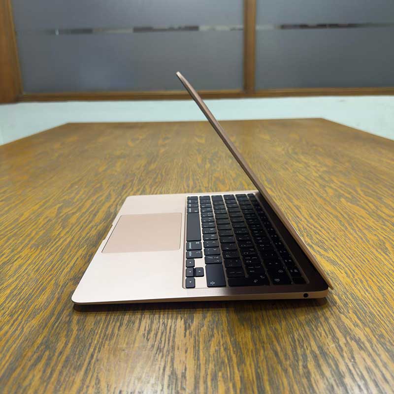 Apple MacBook Air 2020 (Used) Intel Core i7 16GB RAM 512GB SSD 13.3" Inches Retina Display | 447 Cycles | Rose Gold - Code: RNMB0010