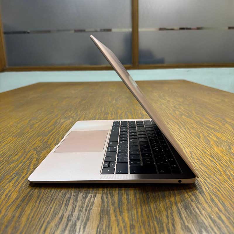 Apple MacBook Air 2018 (Used) Intel Core i5 8GB RAM 256GB SSD 13.3" Inches Retina Display | 568 Cycles | Rose Gold (Code: RNMB0001)