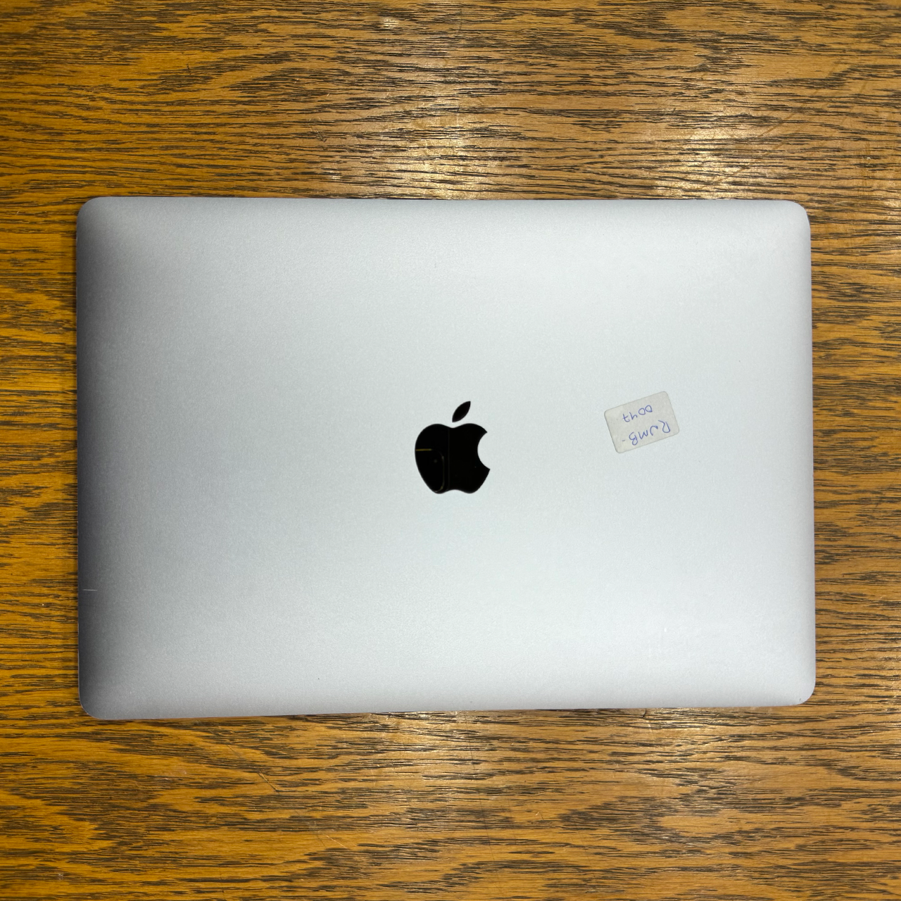 Apple MacBook Pro 2020 (Used) Apple M1 Chip 8GB RAM 256GB SSD 13.3" Inches Retina Display | 332 Cycles | Grey - Code: RNMB0047