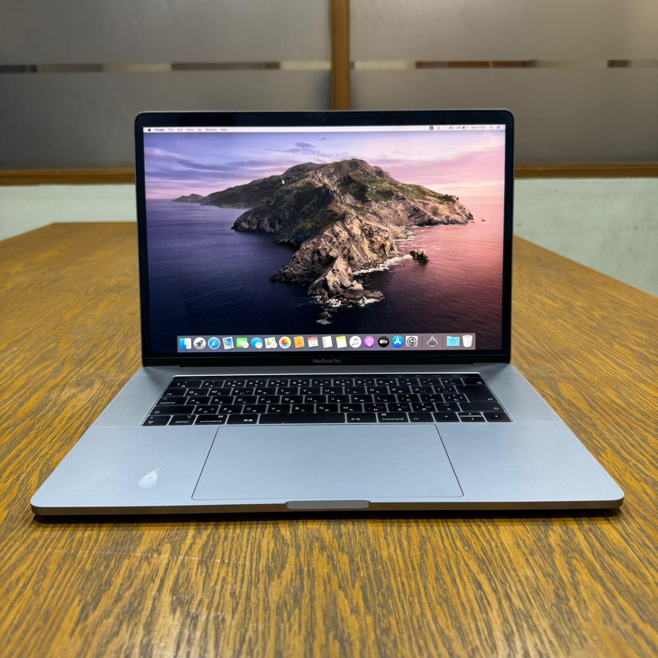 Apple MacBook Pro 2018 (Used) Intel Core i5 8GB RAM 512GB SSD 13.3" Inches Retina Display | Space Grey - Code: RNMB0005