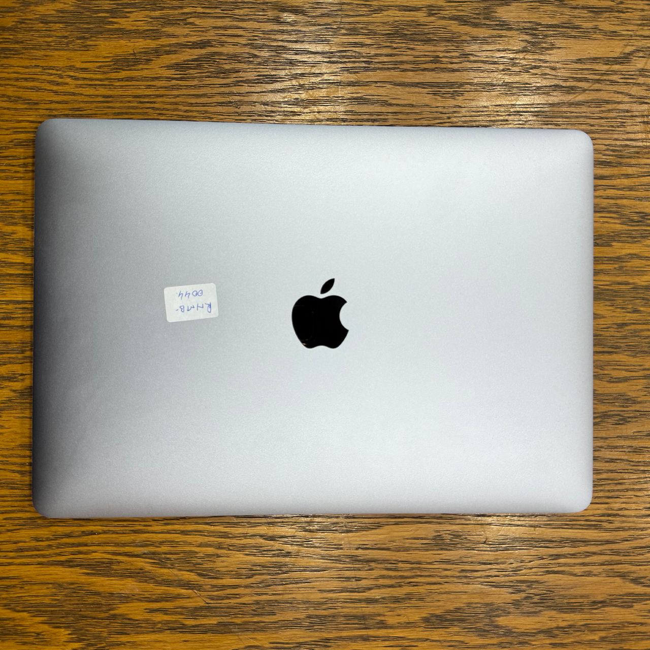 Apple MacBook Pro 2020 (Used) Apple M1 Chip 8GB RAM 256GB SSD 13.3" Inches Retina Display | 122 Cycles | Grey - Code: RNMB0044