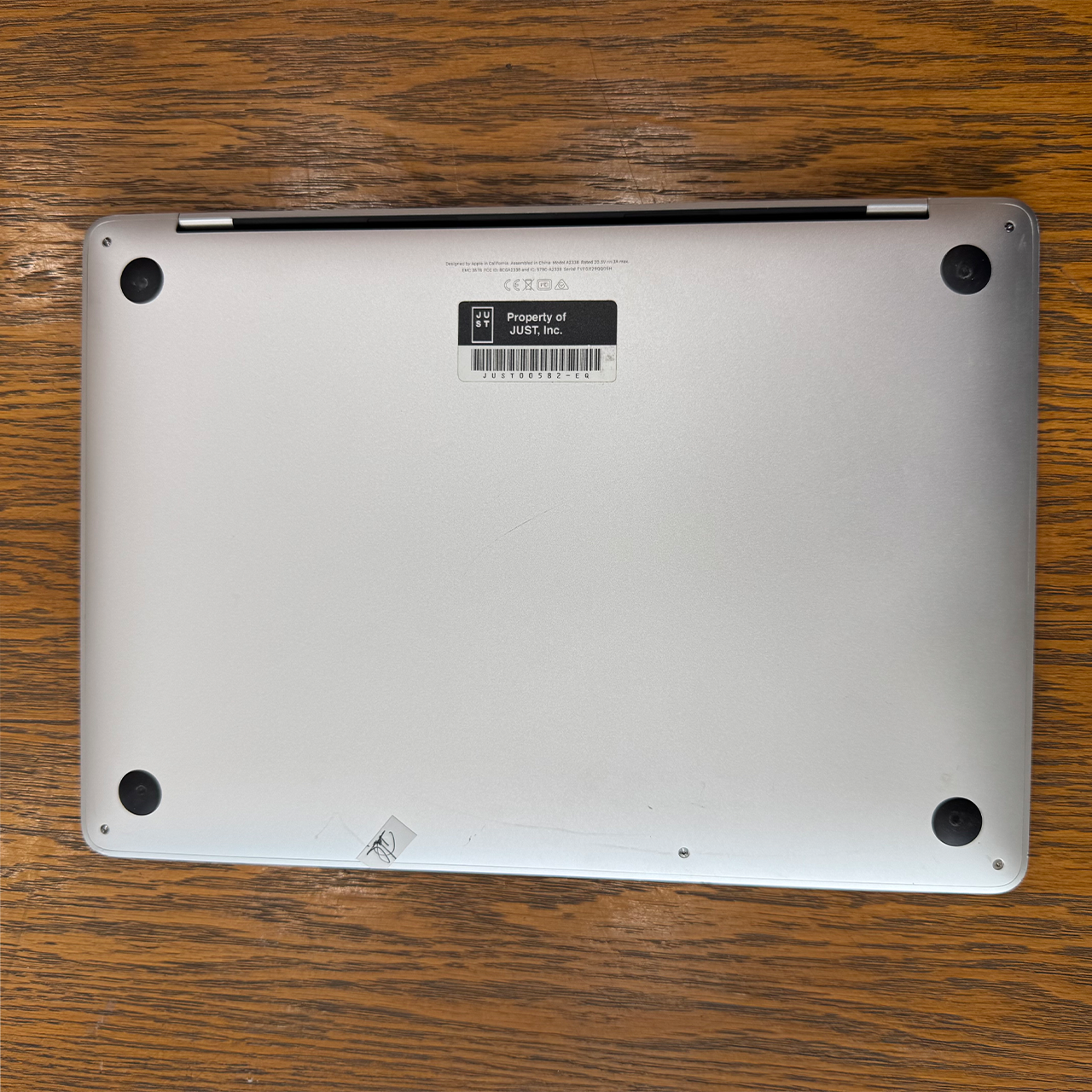 Apple MacBook Pro 2020 (Used) Apple M1 Chip 8GB RAM 512GB SSD 13.3" Inches Retina Display | 125 Cycles | Silver - Code: RNMB0035