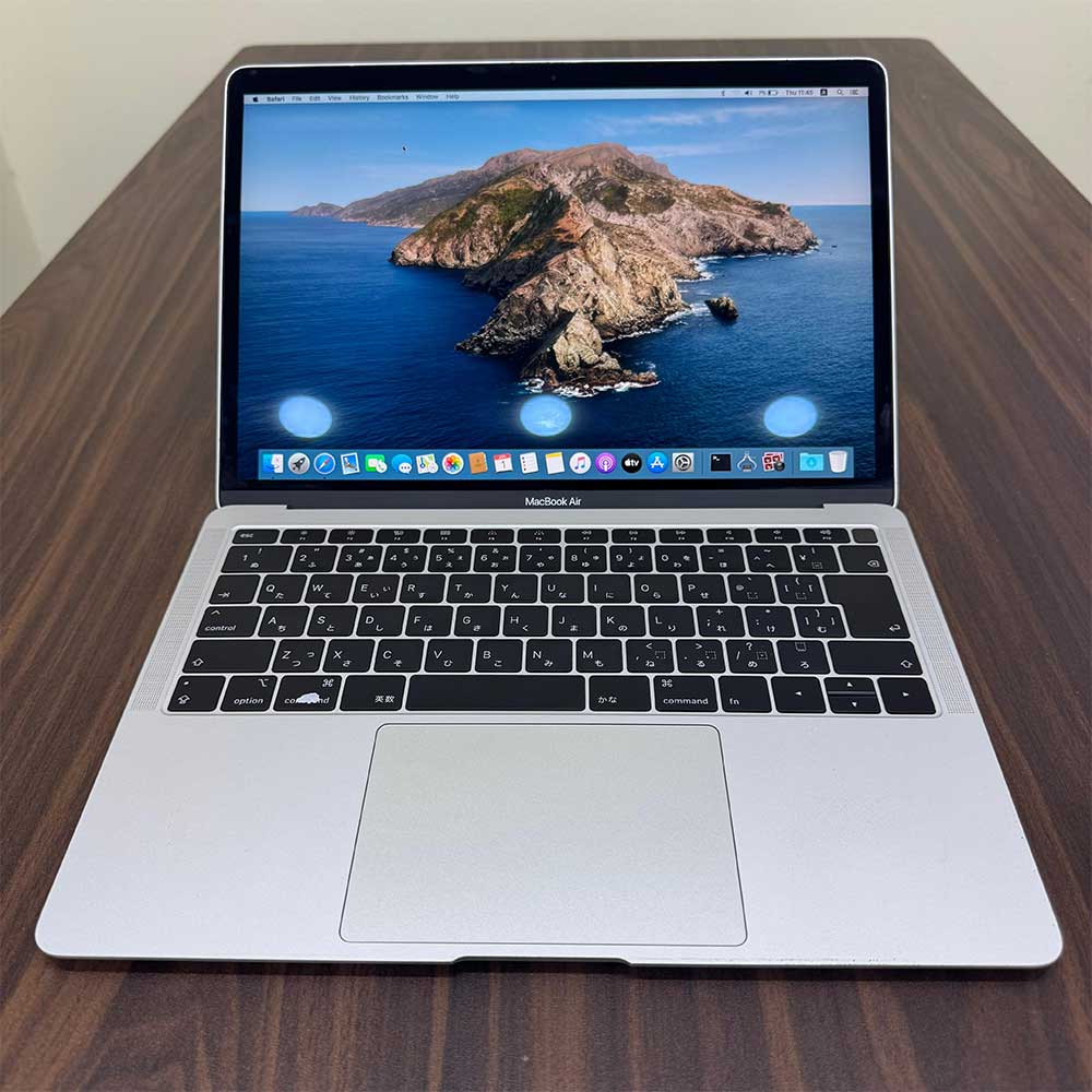 Apple MacBook Air 2018 (Used) Intel Core i5 8GB RAM 256GB SSD 13.3" Inches Retina Display | 929 Cycles | Silver - Code: RNMB0012
