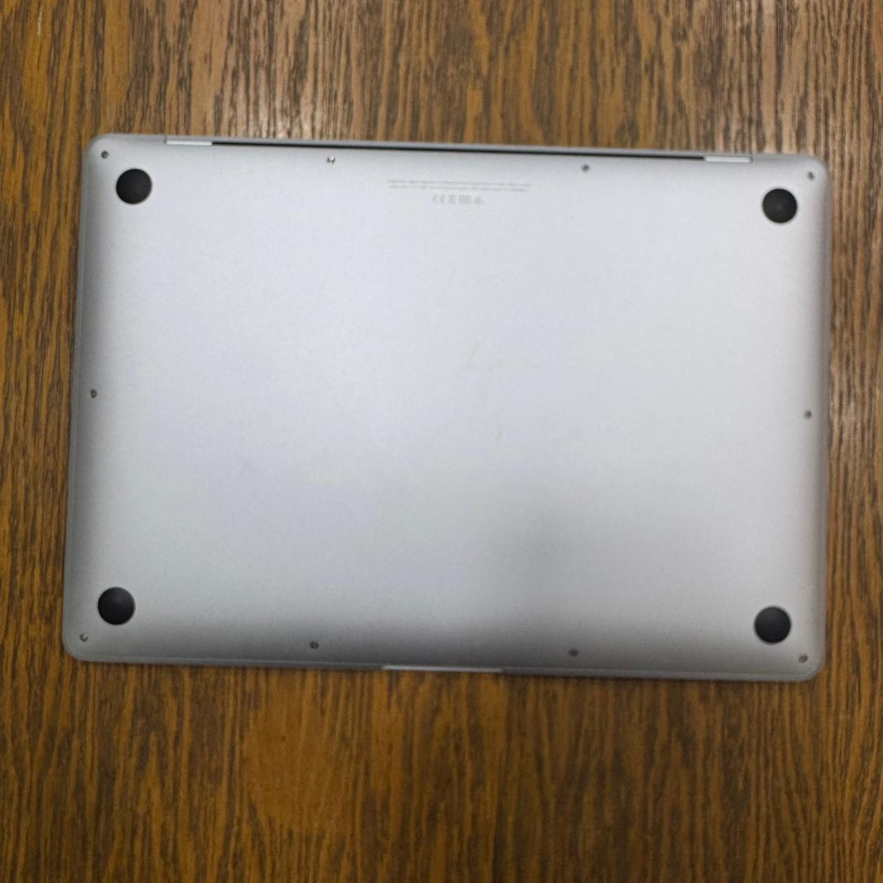 Apple MacBook Air 2020 (Used) Apple M1 Chip 8GB RAM 256GB SSD 13.6" Inches Retina Display | 373 Cycles | Silver - Code: RNMB0026